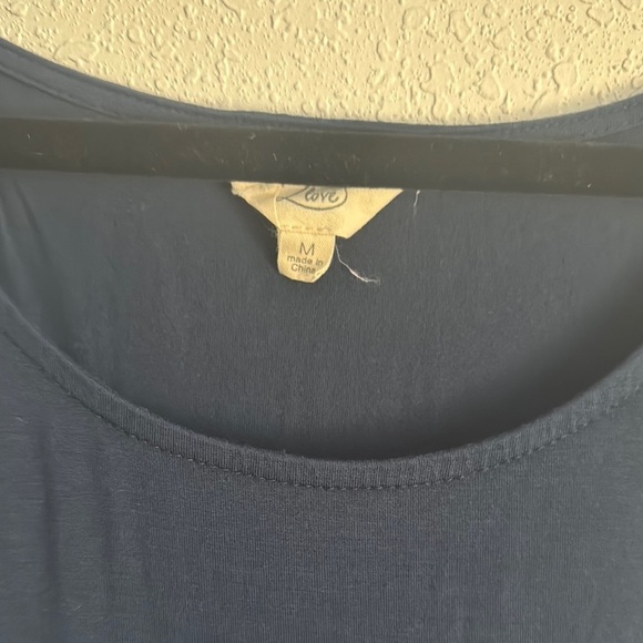 Love Navy Ruffle Hem Tank Top - Picture 2 of 3